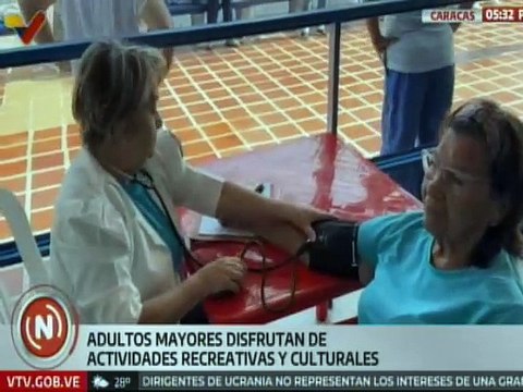 Adultos mayores del 23 de Enero cuentan con áreas recreativas en la Casa de los Abuelos