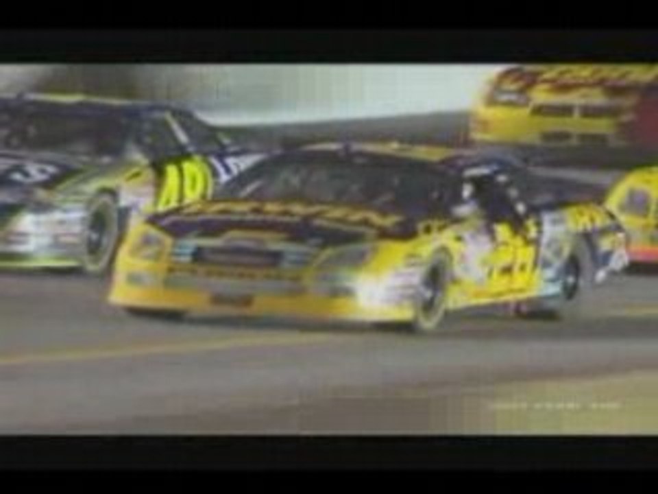 2007 Pepsi 400 last Lap
