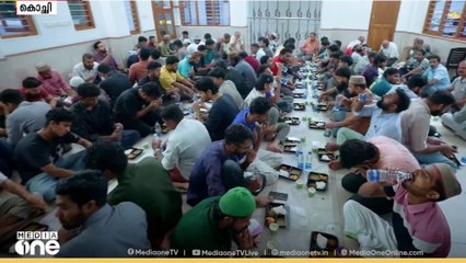മൂന്ന് പള്ളികളിൽ സ്ഥിരമായി ഇഫ്താർ വിരുന്നൊരുക്കി വ്യവസായി എം എ യൂസഫി