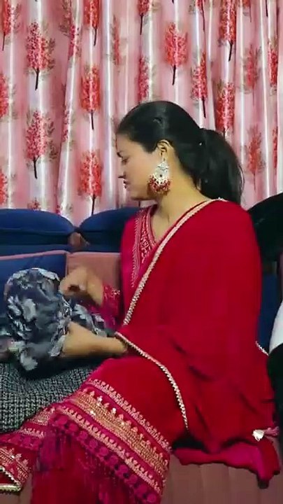 Aakhir Biwi Ko Pati Se Kya Chahiye | #tmf #trending #viralvideo #dailymotion
