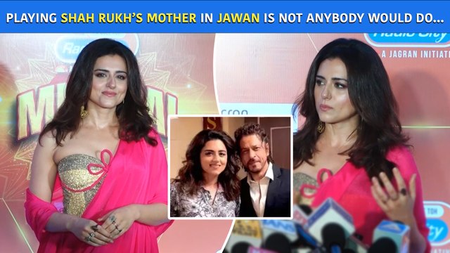 Riddhi Dogra At The Radio City Mumbai Icon Awards 2025 In Her Pink-Pretty Saree Avatar | SRK