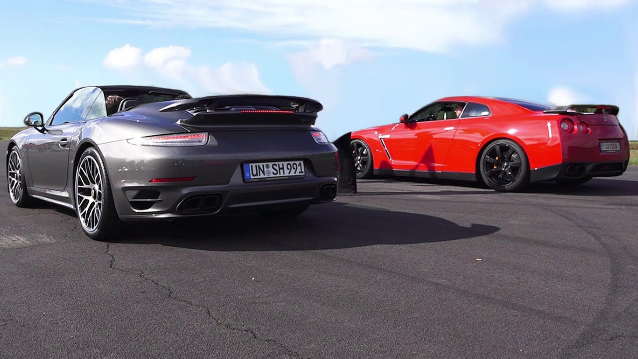 Porsche 911 Turbo 991 vs Nissan GTR Drag Race Acceleration Sound Rennen Beschleunigung 2