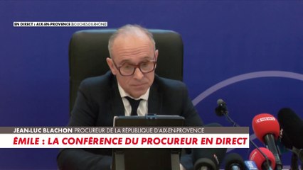 «Les vêtements et les ossements ont été transportés et déposés peu de temps avant leur découverte»