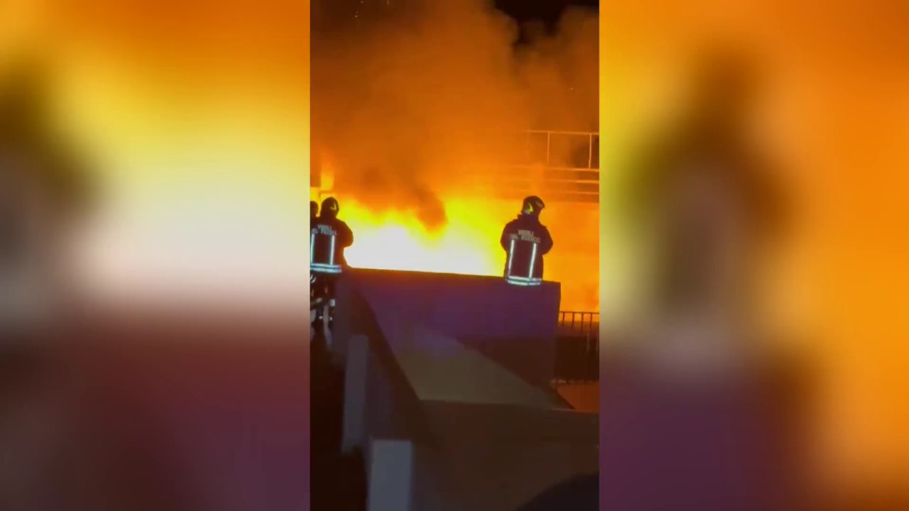 Ostia, incendio nella notte nello stabilimento Bagni Vittoria