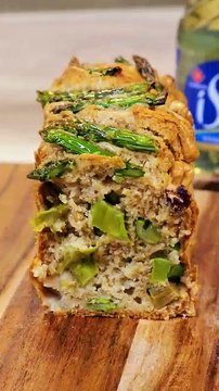 Cake léger aux noisettes @ asperges