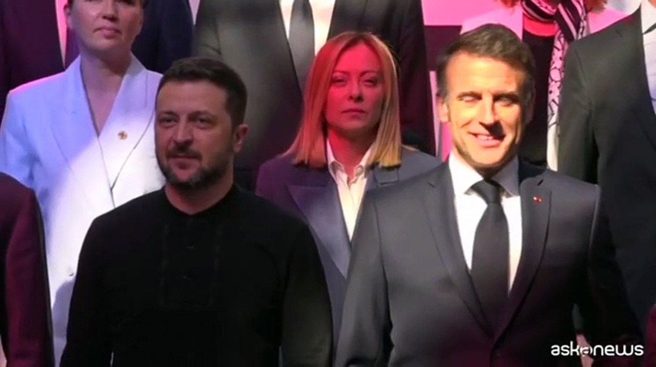 A Parigi è la giornata del vertice dei volenterosi con Zelensky
