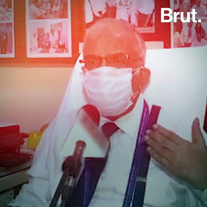 Delhi Hospital Chief Breaks Down Over Oxygen Shortage