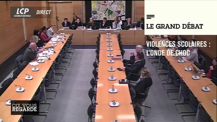 Myriam Encaoua présente "Ça vous regarde" sur LCP, le mercredi 26 mars 2025.