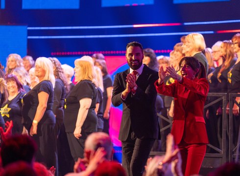 Farnham's Caroline Redman Lusher leads Rock Choir on Red Nose Day