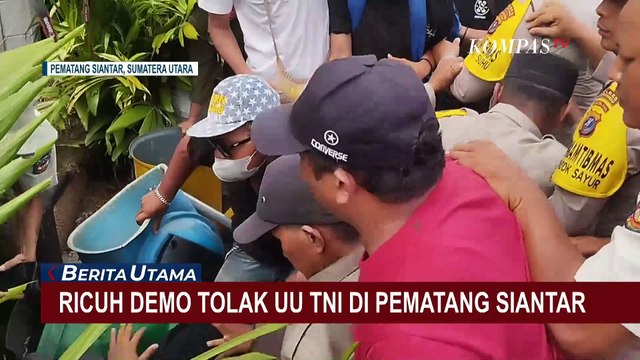 Demo Tolak UU TNI, Mahasiswa Coba Terobos Gedung DPRD Pematang Siantar