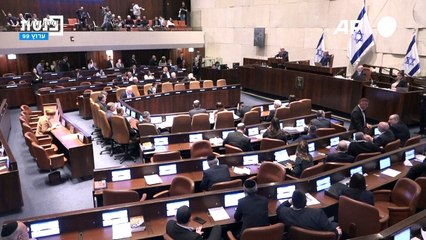 Parlamento israelense aprova lei que reforça influência política no judiciário