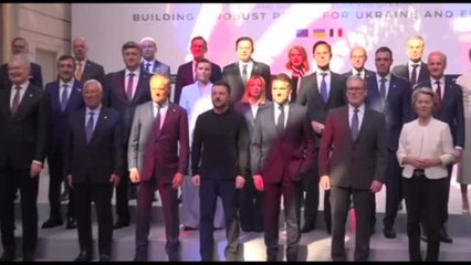 Macron: missione Francia-Gb per rafforzare esercito ucraino