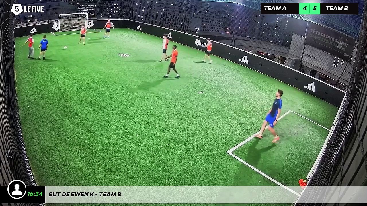 But de Ewen K - Team B