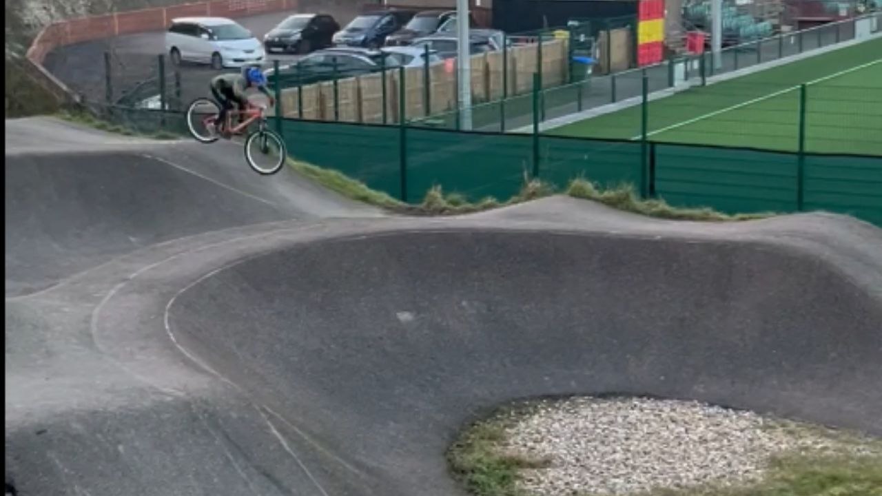 Rider meets a fall at a pump track and turns his crash into a cool edit