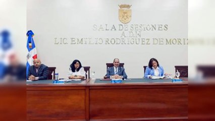 Cambian nombre de calle de Urbanización Fernández por Lucrecia Pérez