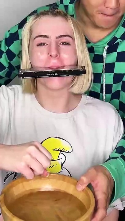 Halloween is coming with harmonica  4