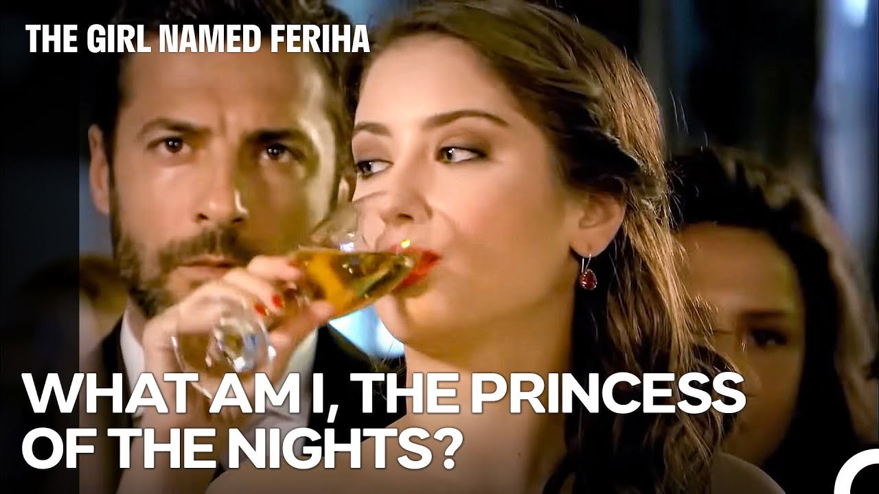 Poorhouse Vlog #117; I'm Wealthy and My Way of Holding a Glass Has Changed - The Girl Named Feriha