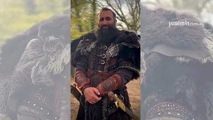 Selahaddin Eyyubi dizisinin Adsız Bey'i Celal Al, tüm mazlum Müslümanlar için Kuran okudu