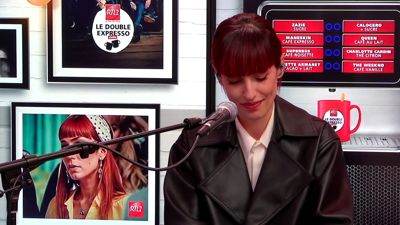 LIVE - Superbus interprète "Lola" dans Le Double Expresso RTL2 (28/03/25)