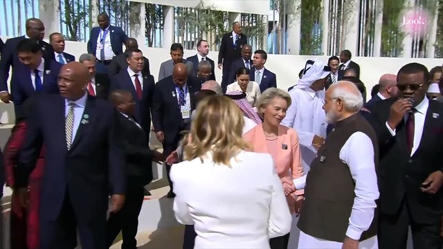 El rey Carlos, hospitalizado tras sufrir efectos secundarios de su tratamiento contra el cáncer