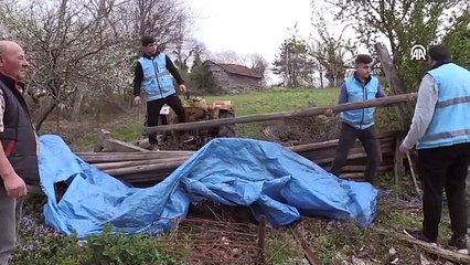 Sinop'ta üniversite öğrencileri ramazanda yaşlıları yalnız bırakmadı