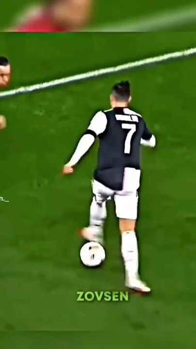 Ronaldo_Bicycle_kick🐐(720p)