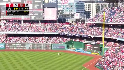 Keibert Ruíz conecta su primer cuadrangular de la temporada 2025