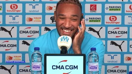 L'appel du pied de Cornelius à Jonathan David