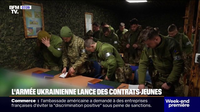 Guerre en Ukraine: pour encourager les moins de 25 ans à s'engager, Kiev lance des contrats-jeunes