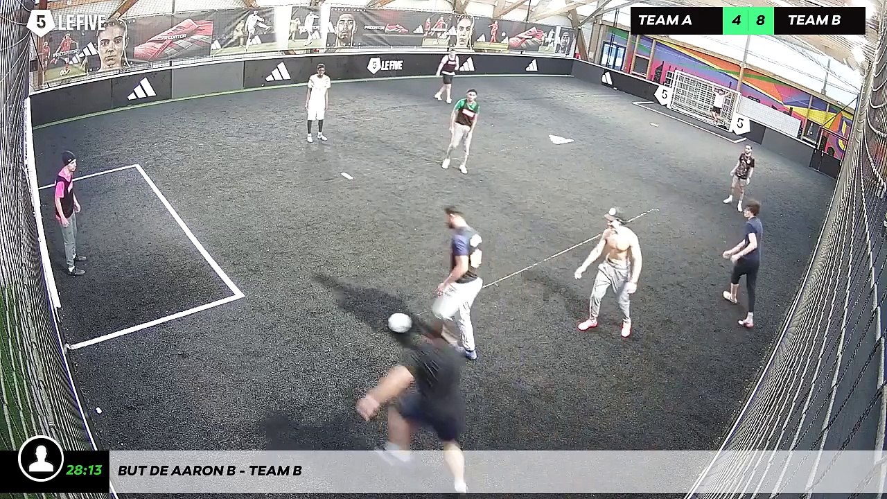 But de Aaron B - Team B