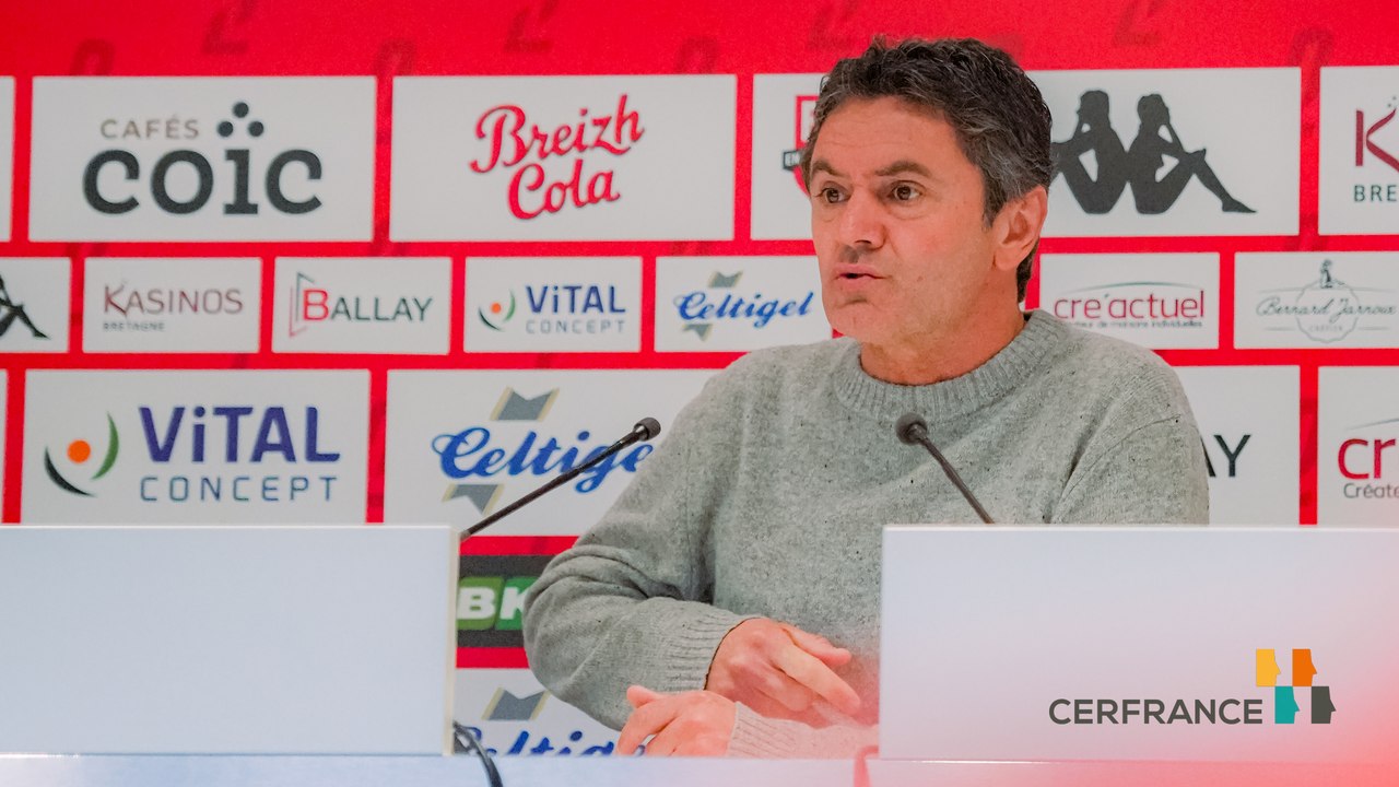 EAG - Stade Lavallois : le point presse de Sylvain Ripoll