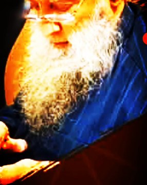 الشيخ أبو اسحاق الحويني رحمه الله تعالى يتحدث عن العمر