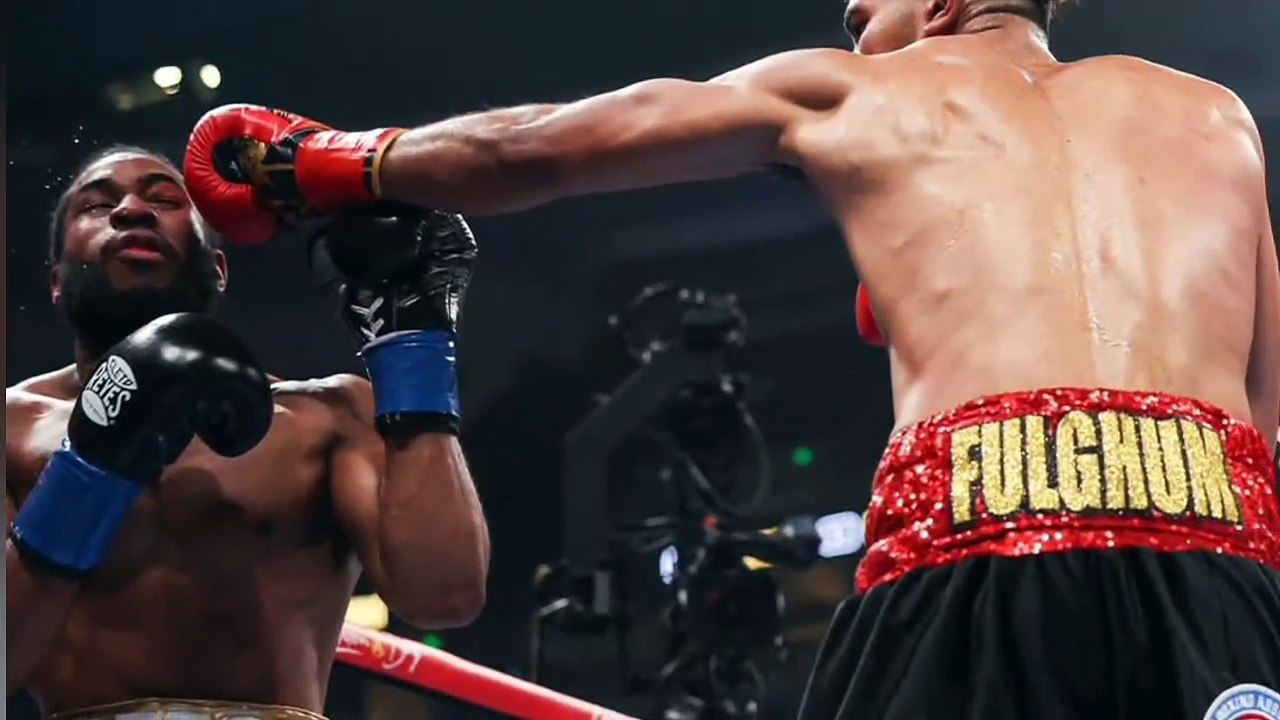 Darius Fulghum doblega en cuatro rondas a Winfred Harris