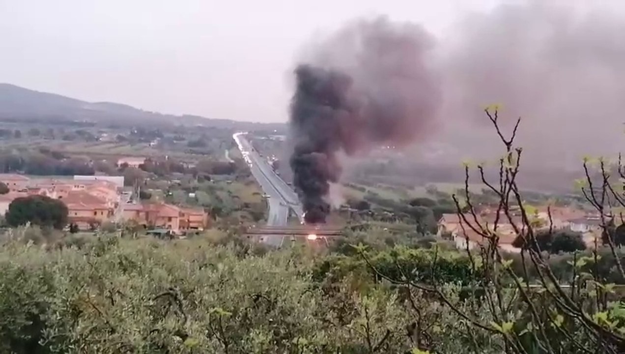 Assalto a un portavalori sull'Aurelia: mezzi in...