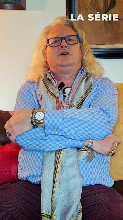 Le célèbre palais de Pierre-Jean Chalençon, situé au 36 rue Vivienne dans le IIe arrondissement de Paris, a récemment été mis aux enchères. Les fonds recueillis visaient à rembourser, en partie ou en totalité, la somme que l’ancien acheteur d’Affaire Conc