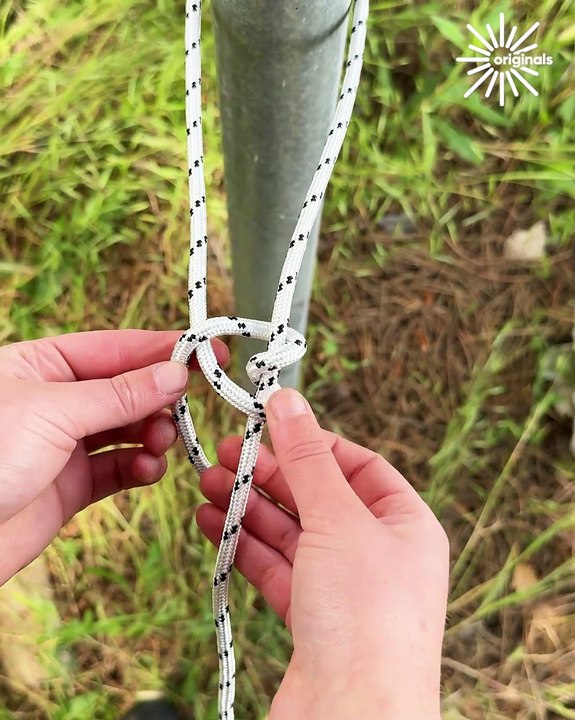 Tie knots like a pro with these genius tips! 💯