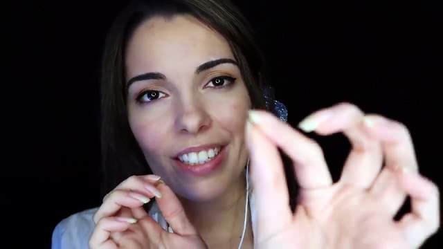 Samusia ~ Clinique ASMR 🏥 Examen médical relaxant ~ Plucking, écriture & tracing