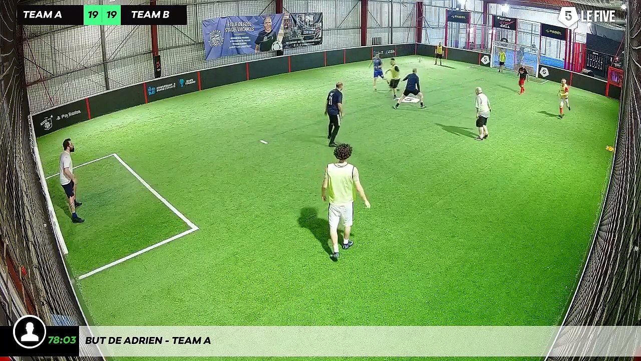 But de Adrien - Team A