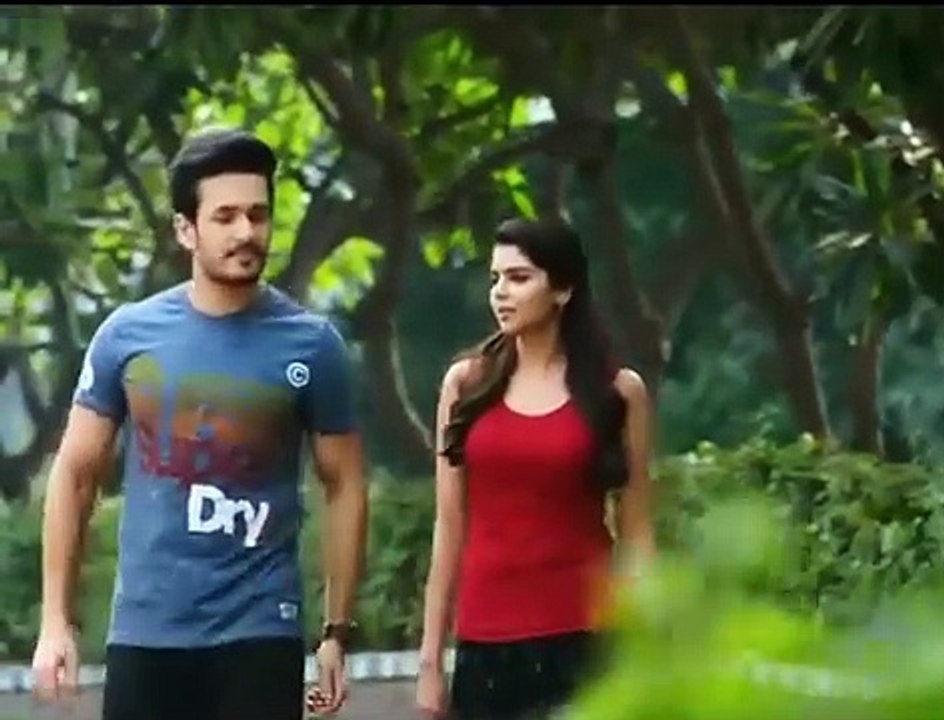 Dosron kee madad karnay main bhallayi hai