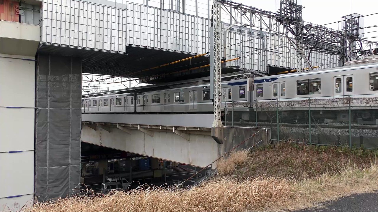 東武伊勢崎線 荒川放水路橋梁・小菅駅 列車走行シーン集