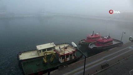 Çanakkale boğazı sis nedeniyle geçişlere kapatıldı