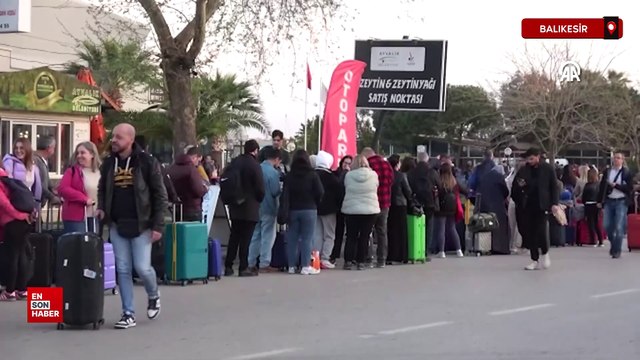 Ayvalık'tan Midilli Adası'na geçişlerde yoğunluk yaşanıyor