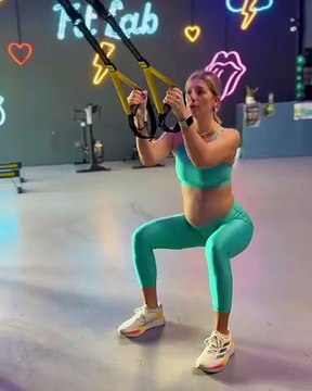 Ελένη Χαμπέρη: Γυμνάζεται στον 8ο μήνα της εγκυμοσύνης – «Το γυναικείο σώμα είναι πιο δυνατό απ’ όσο νομίζουμε»