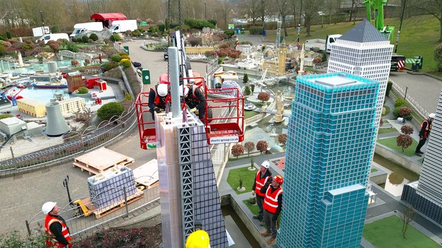 City landmarks get rebuilt in LEGO bricks and mortar
