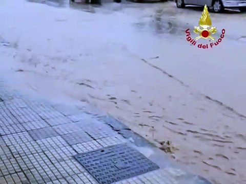 Messina - Maltempo, frane e crolli in città (28.03.25)