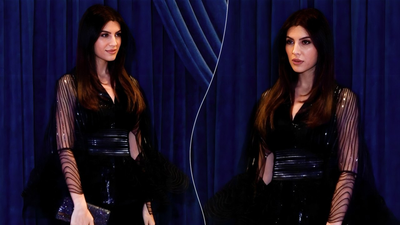 Lakmé Fashion Week! Iranian-German Star Elnaaz Norouzi Serves Glamour In Black