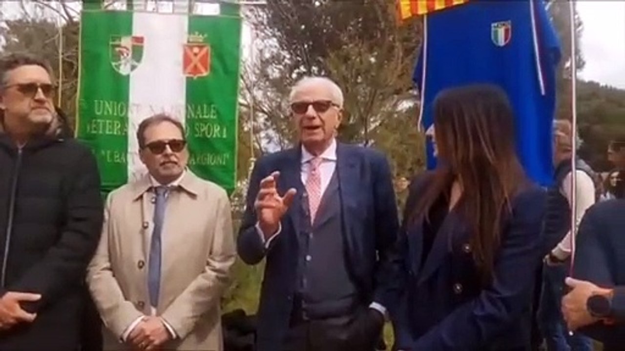Massa, la passeggiata di Ronchi intitolata a Paolo Rossi. Il ricordo di Filippo Grassia