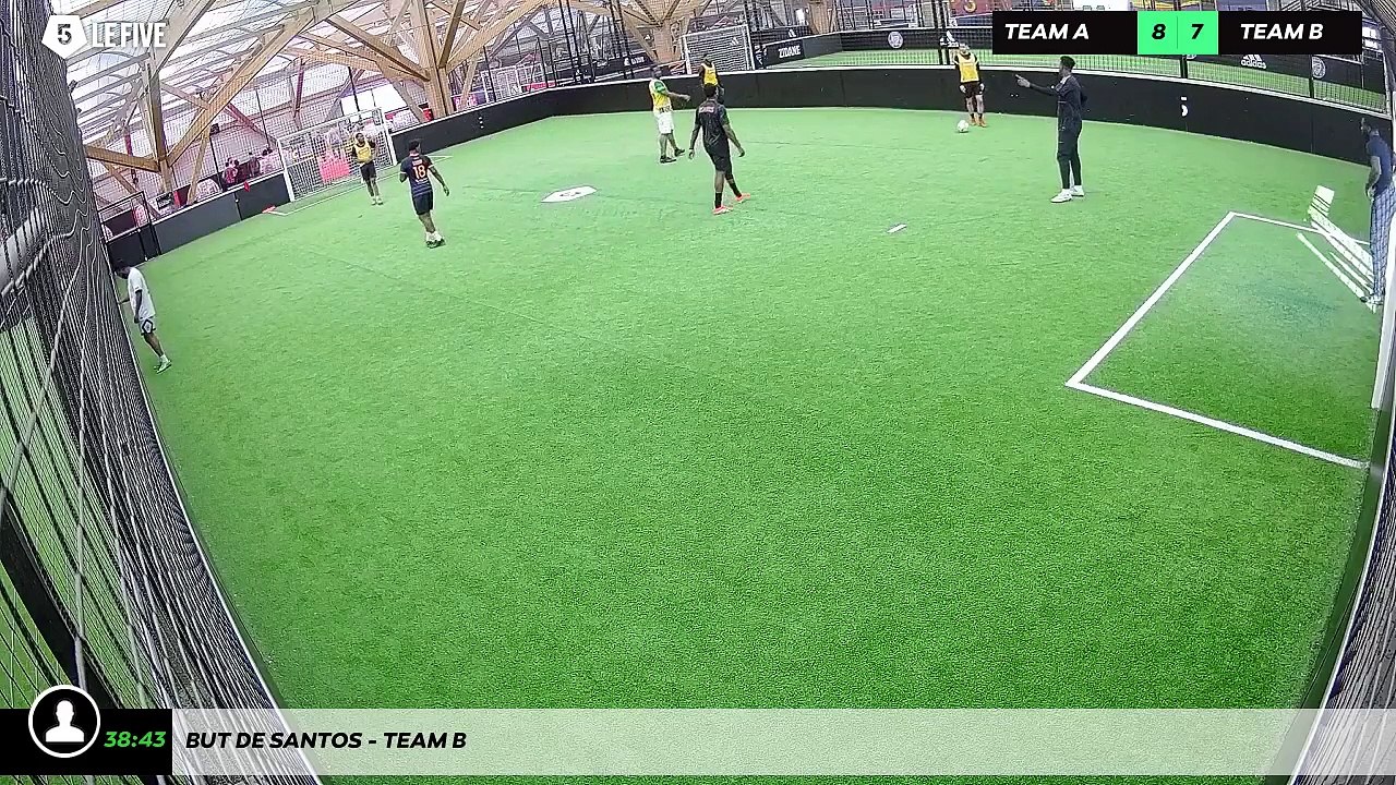 But de Santos - Team B