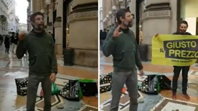 Blitz di 'Ultima Generazione', scarti cibo e verdure in Galleria Vittorio Emanuele a Milano