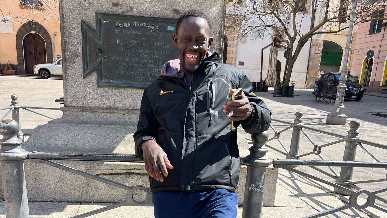 Mor, il senegalese innamorato di Sassari: ?Mi manca il mio paese ma qui sento a casa?